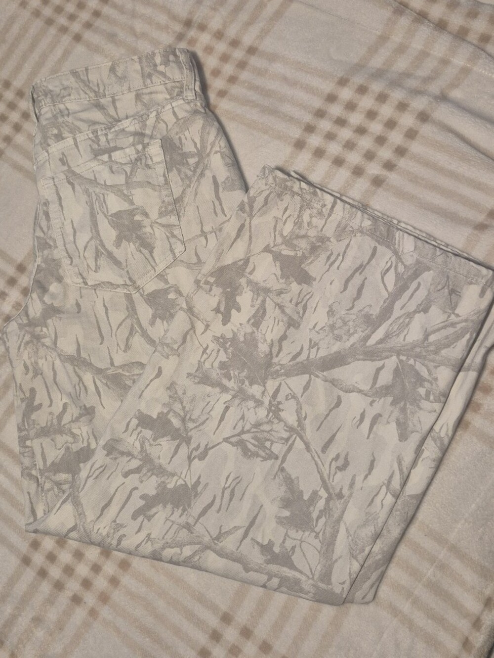 wild fable White & Gray Camouflage Cargo Pants